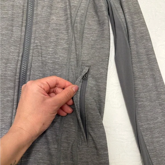 Lululemon Daily Practice Jacket - Picture 2 of 5
